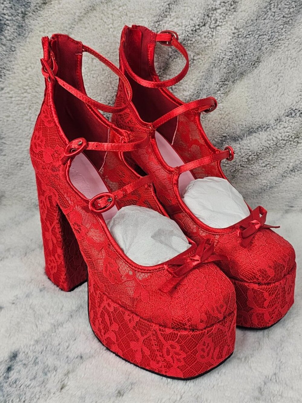 Dolls Kill Sugar Thrillz 10 Red Lace Platform Heels Coquette Romantic Strappy